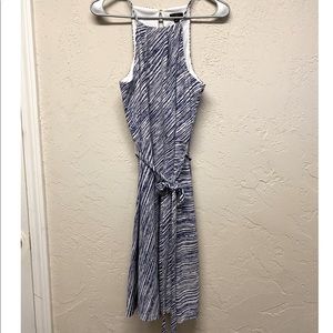Ann Taylor women’s flowy dress white & blue belted